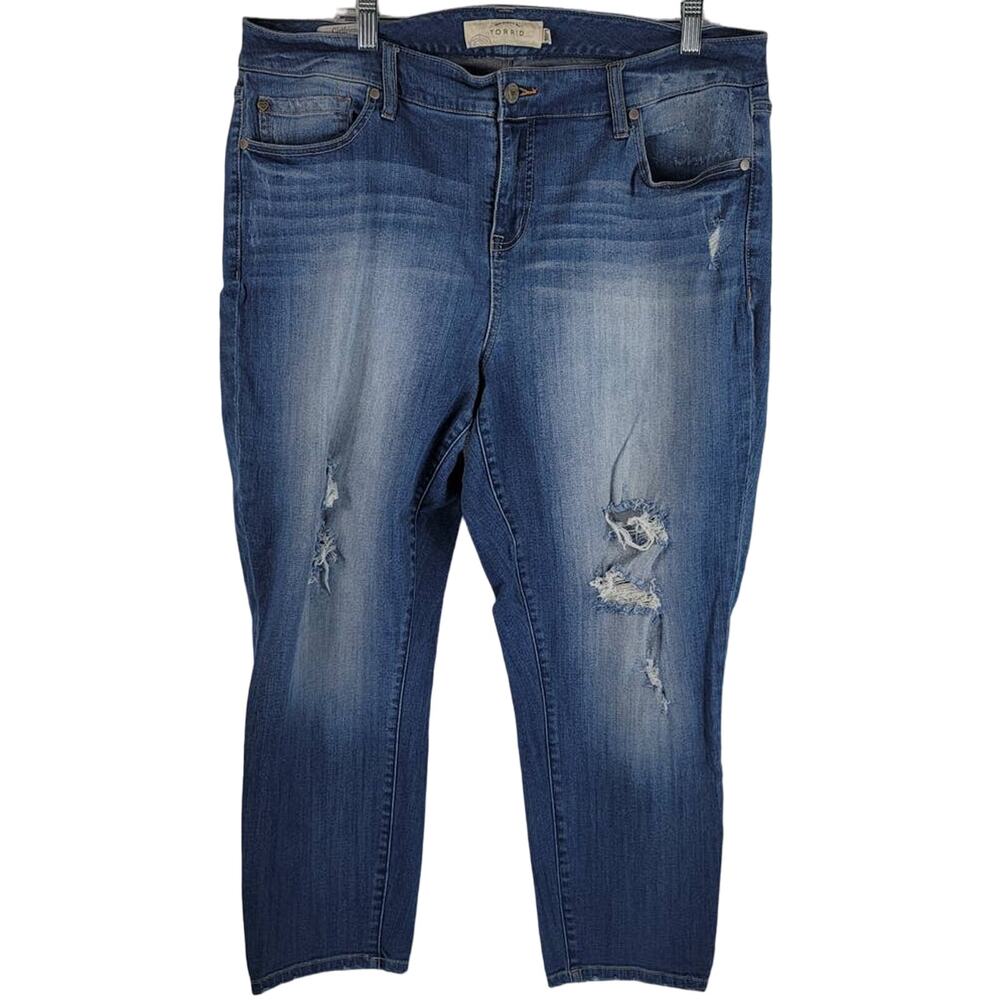Torrid Girlfriend Whiskering Distressed Women's Denim Jeans 18R